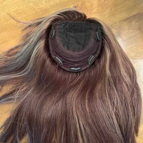 Uniwigs Top Secret | Silk Top Human Hair Topper | With Layers - Color : 223R - Picture 3 of 8